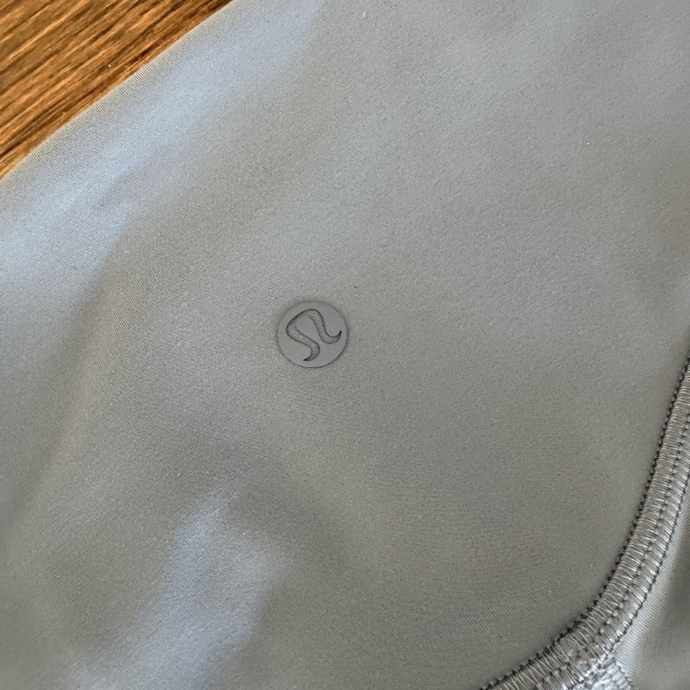Lululemon wunder under smooth cover high-rise tight 28 inches
